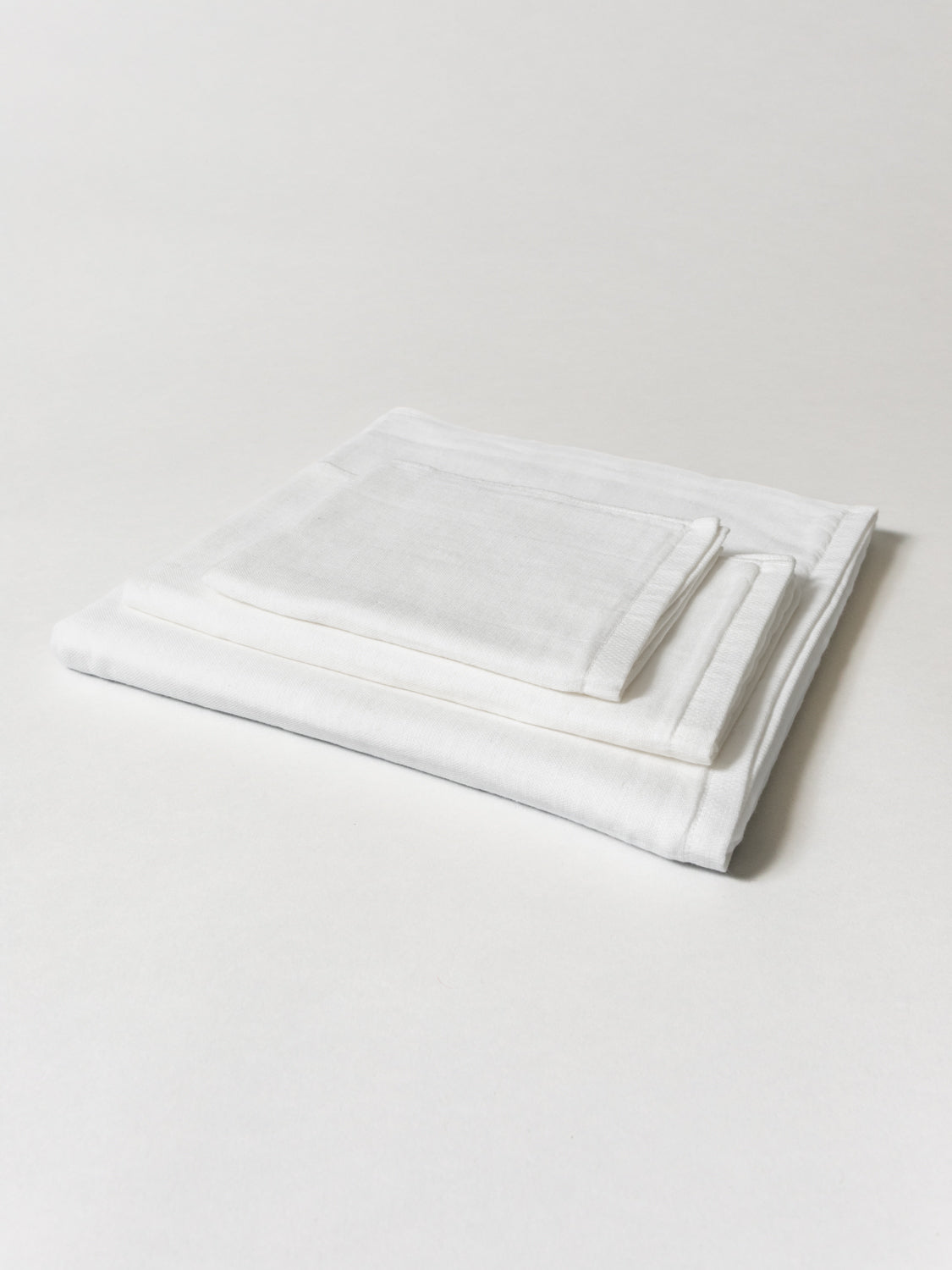 Gauze Towel, White | MORIHATA