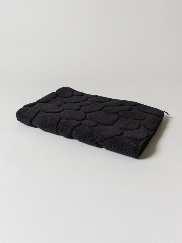 Ishikoro Pebble Bath Mat, Black