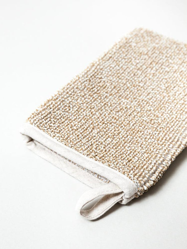 Sasawashi Deep Exfoliating Body Scrub Mitt