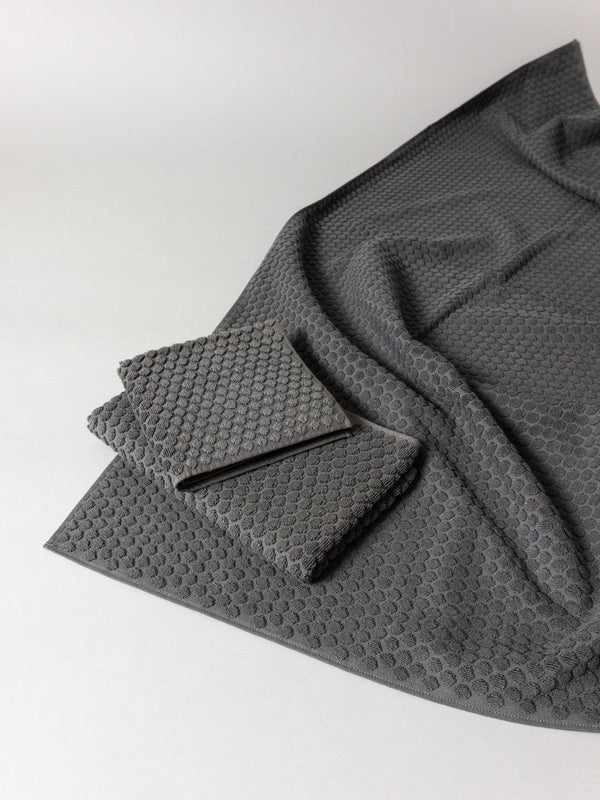 Puchi Puchi Towel, Grey
