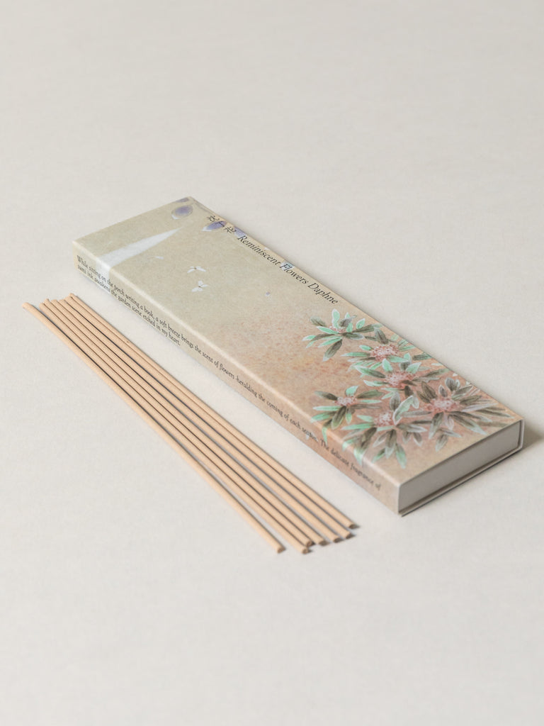 Reminiscent Flowers Incense, Daphne