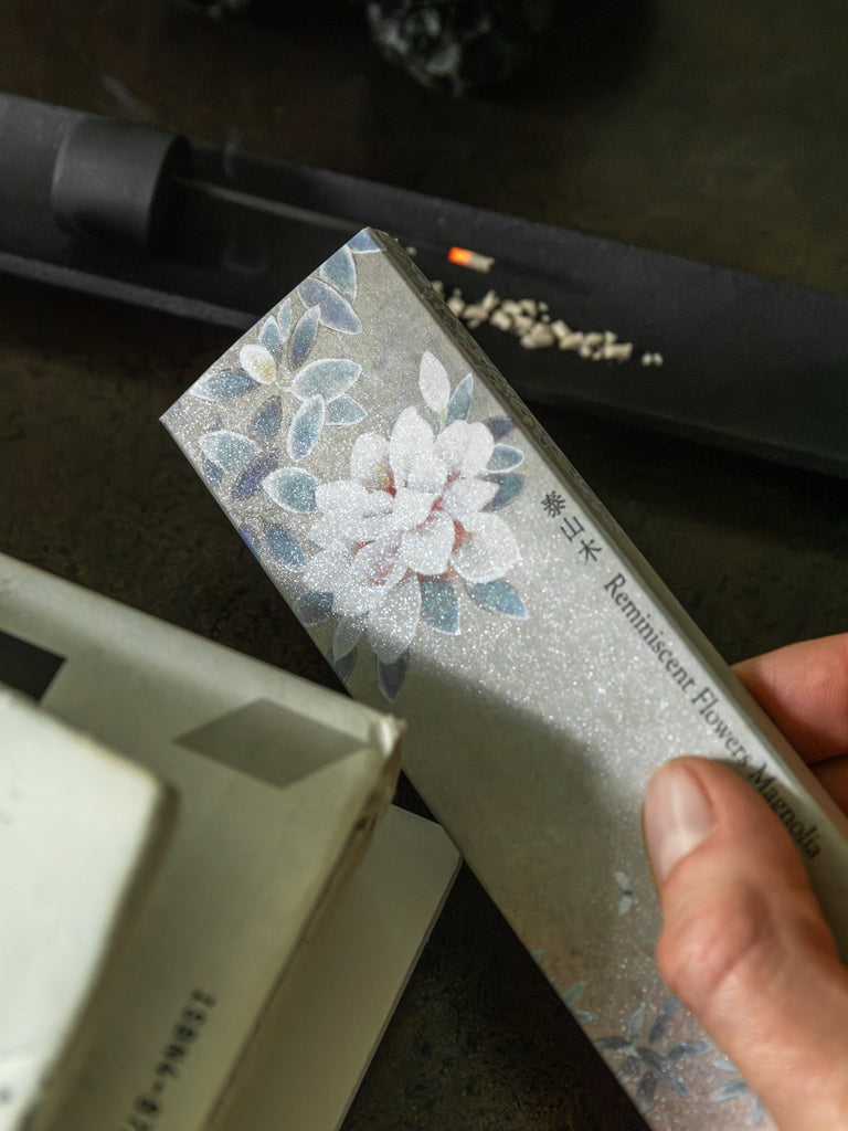 Reminiscent Flowers Incense, Magnolia