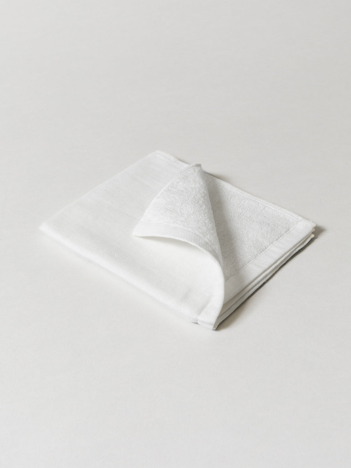 Gauze Towel, White | MORIHATA