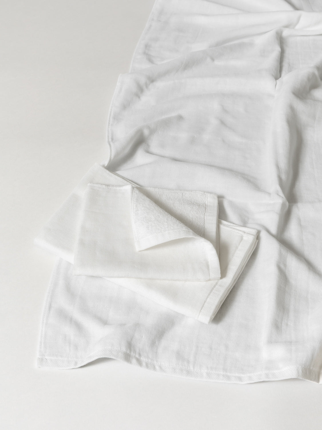 Gauze Towel, White | MORIHATA