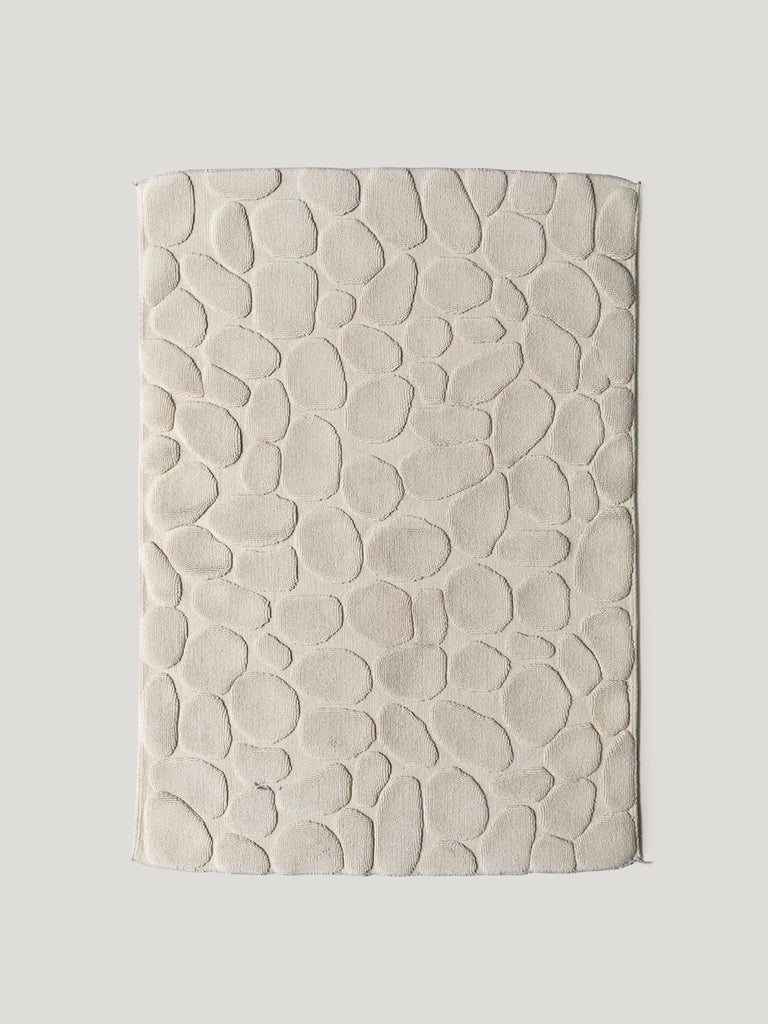 Ishikoro Pebble Bath Mat, Light Grey