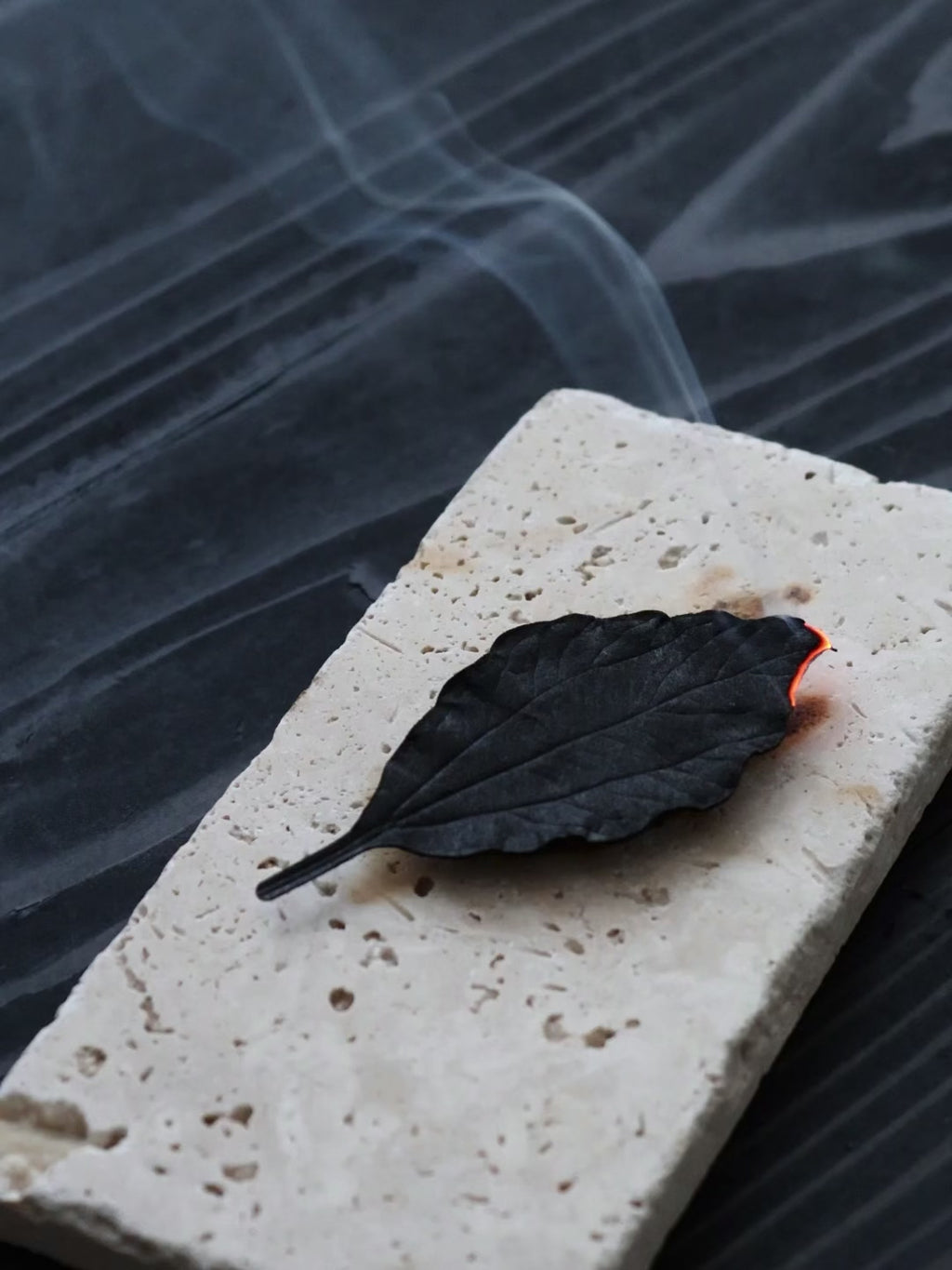 HA KO Paper Incense - Black (Sleep)