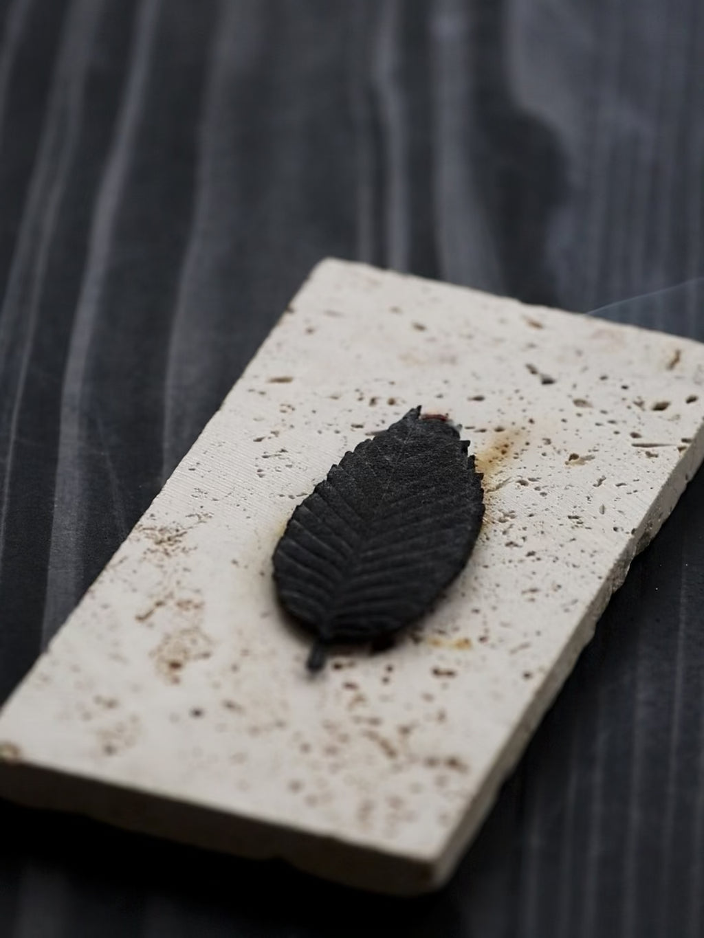 HA KO Paper Incense - Black, Set of 6 (Relax)