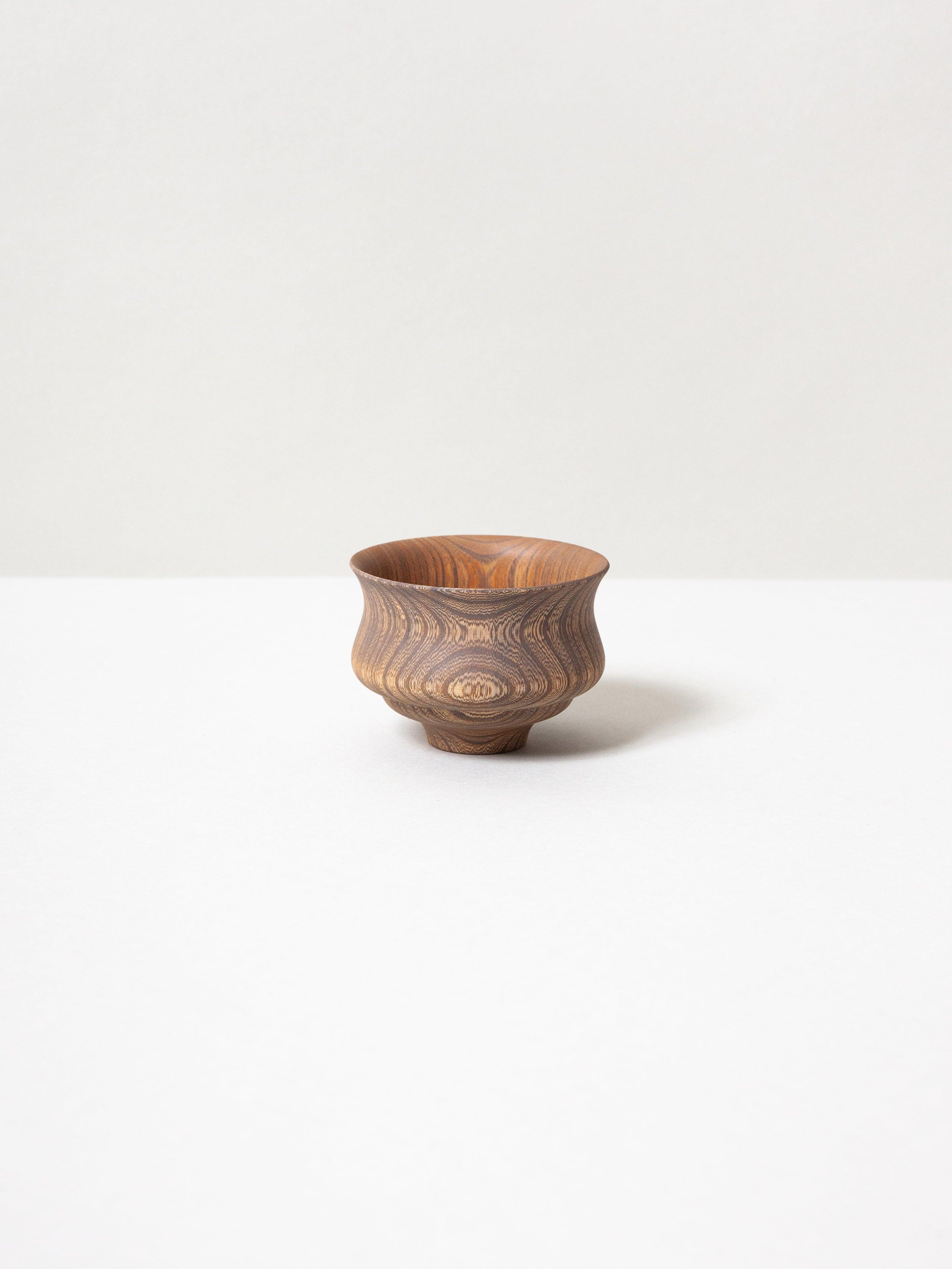 Sinafu Small Stand Bowl - Hotei (Smoky Grey)