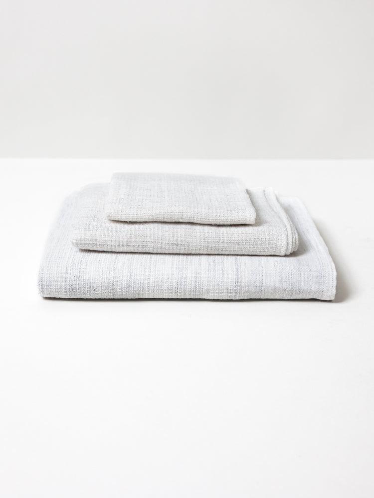 Moku Linen Towel, Light Grey