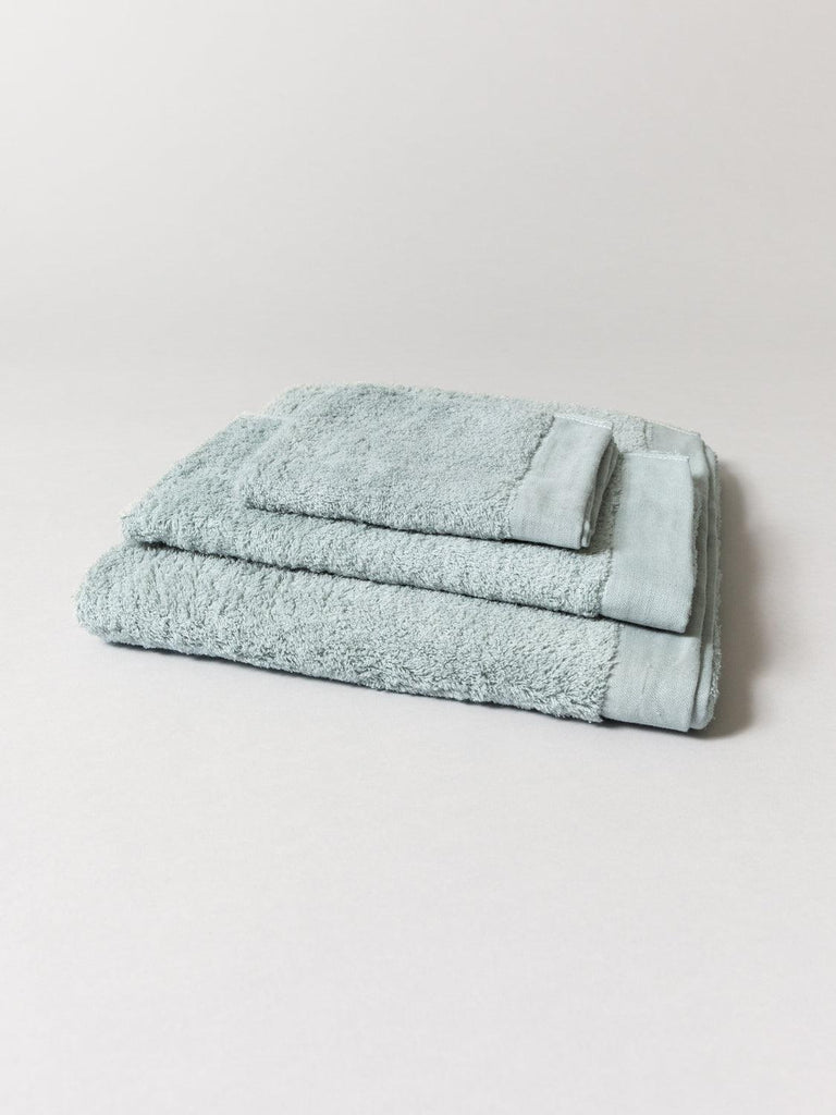 Primavera Towel, Silver Blue